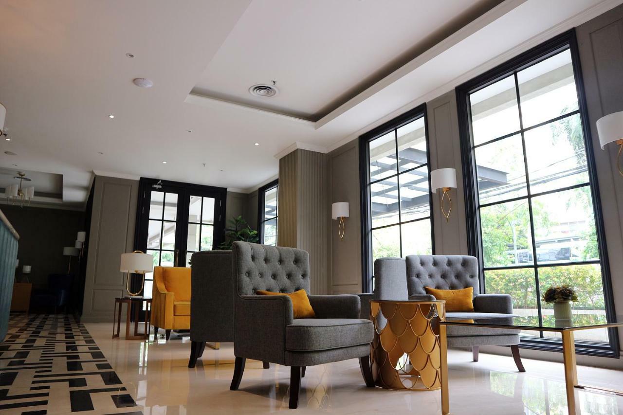 Hotel Shalva Giacarta Esterno foto
