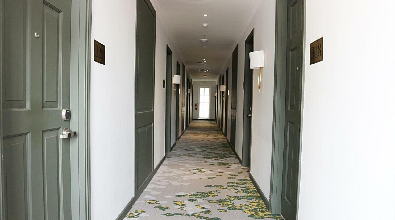 Hotel Shalva Giacarta Esterno foto