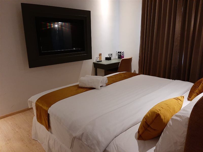 Hotel Shalva Giacarta Esterno foto